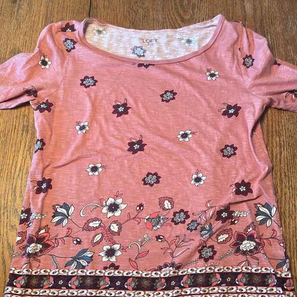 3 Loft Outlet t-shirts - Picture 2 of 8